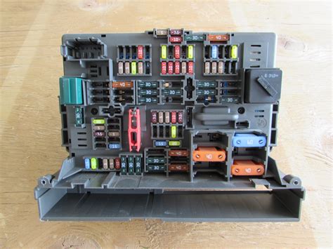 power distribution box bmw e90|bmw distribution box fuse.